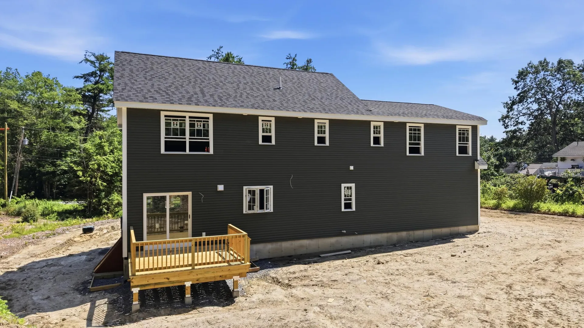 78 Gowing Road Hudson NH 03051