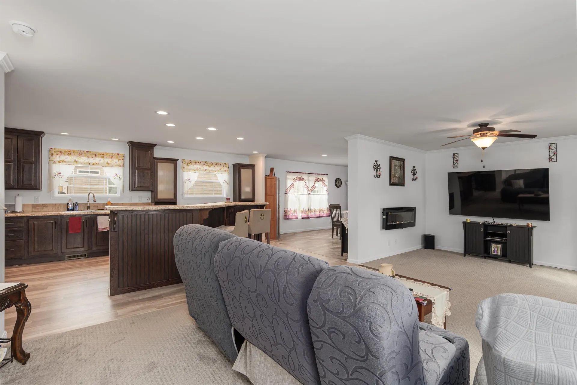 214 Robin Hood Drive Exeter NH 03833
