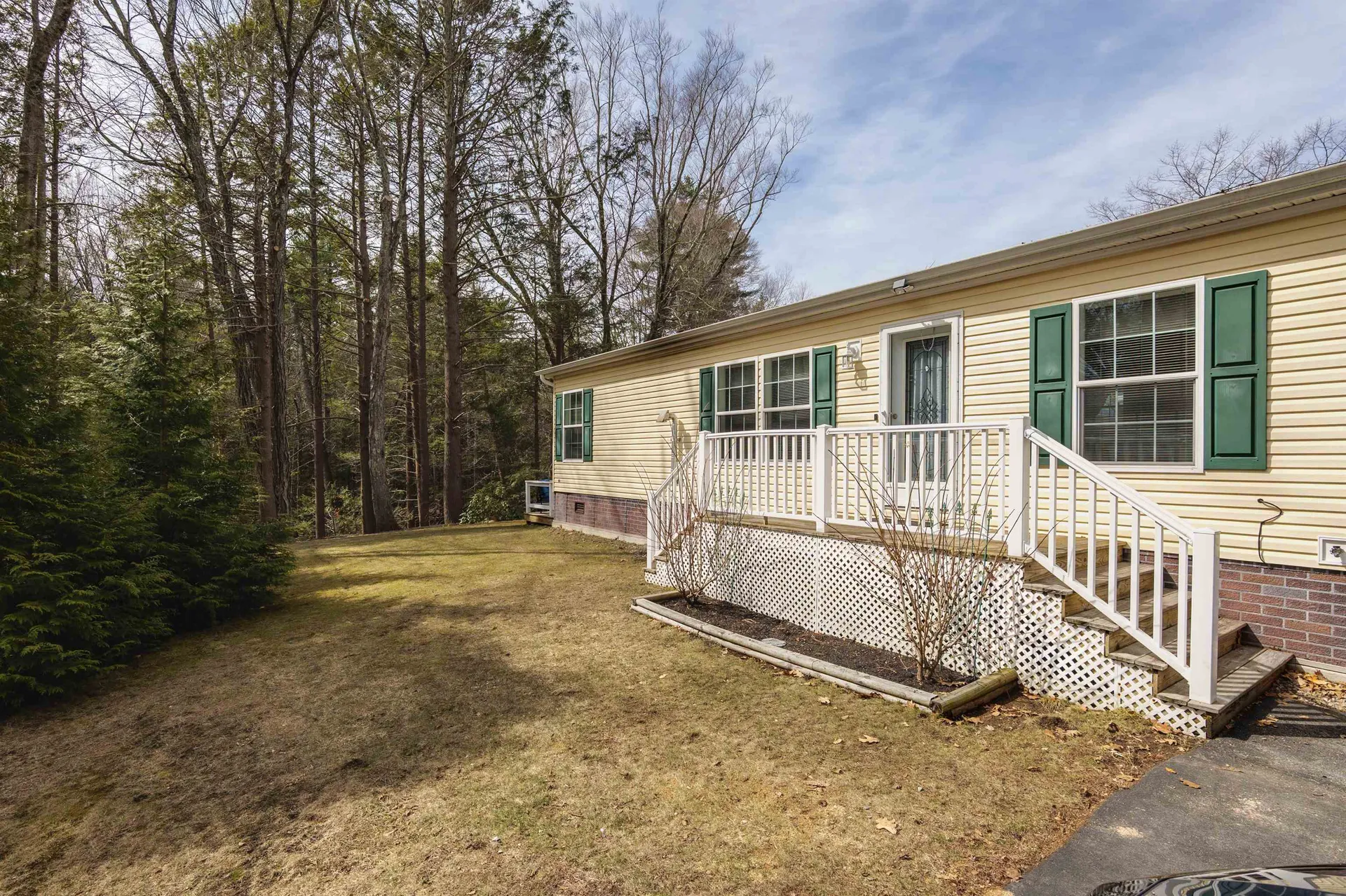 214 Robin Hood Drive Exeter NH 03833