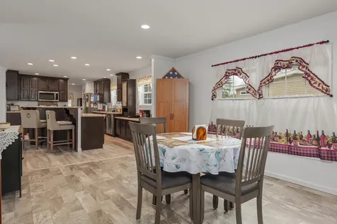 214 Robin Hood Drive Exeter NH 03833