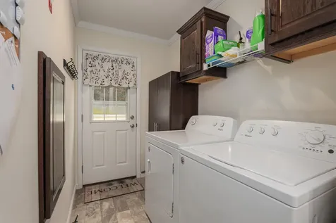 214 Robin Hood Drive Exeter NH 03833