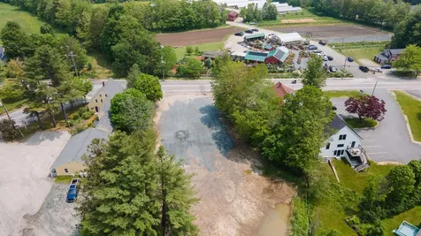 10 Main Street New London NH 03257