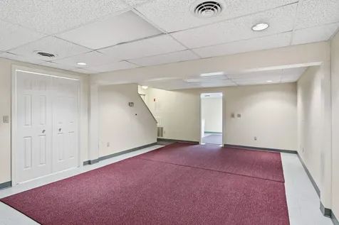 387 Harrison Street Manchester NH 03104