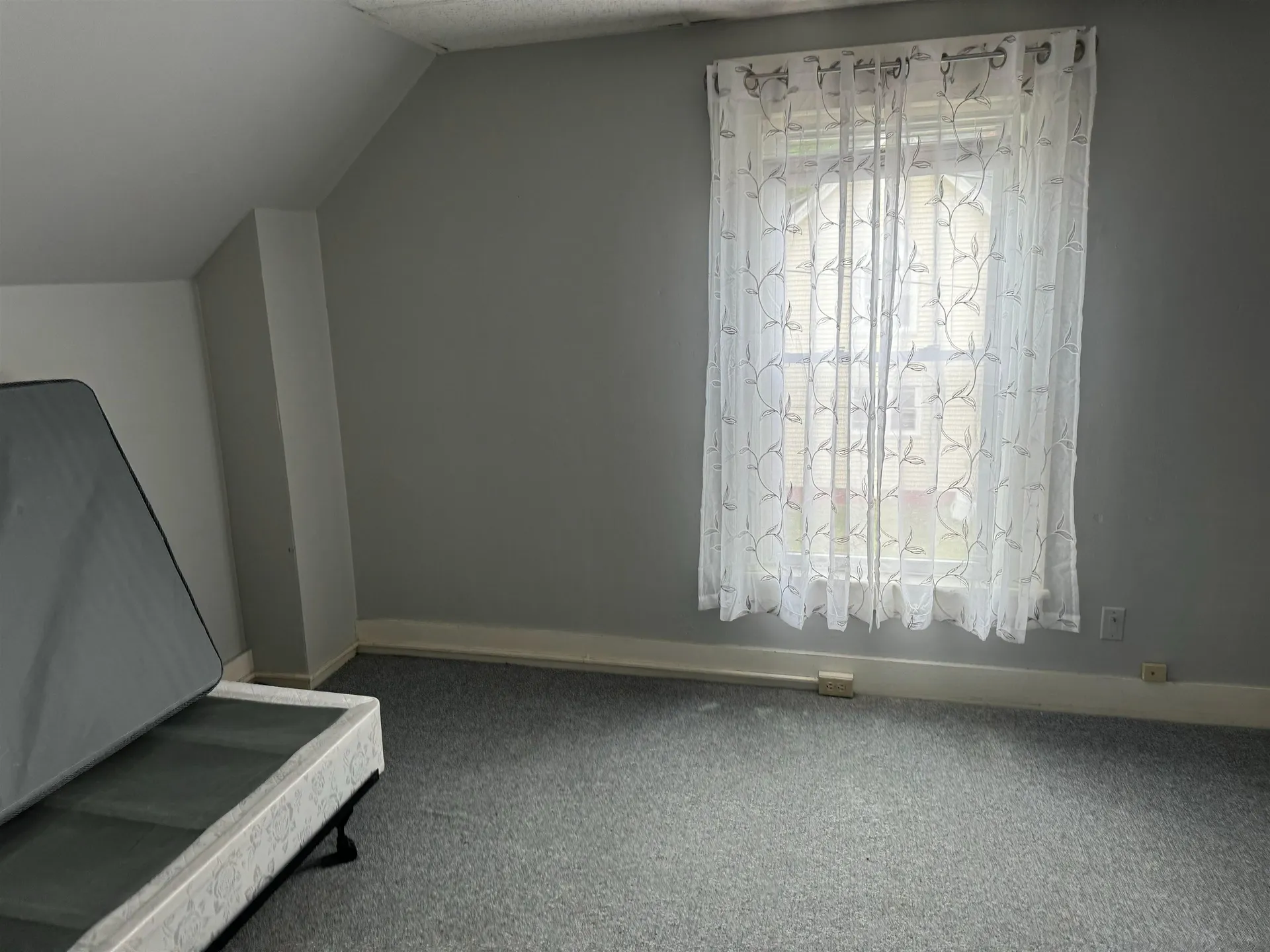 14 Summer Street Laconia NH 03246