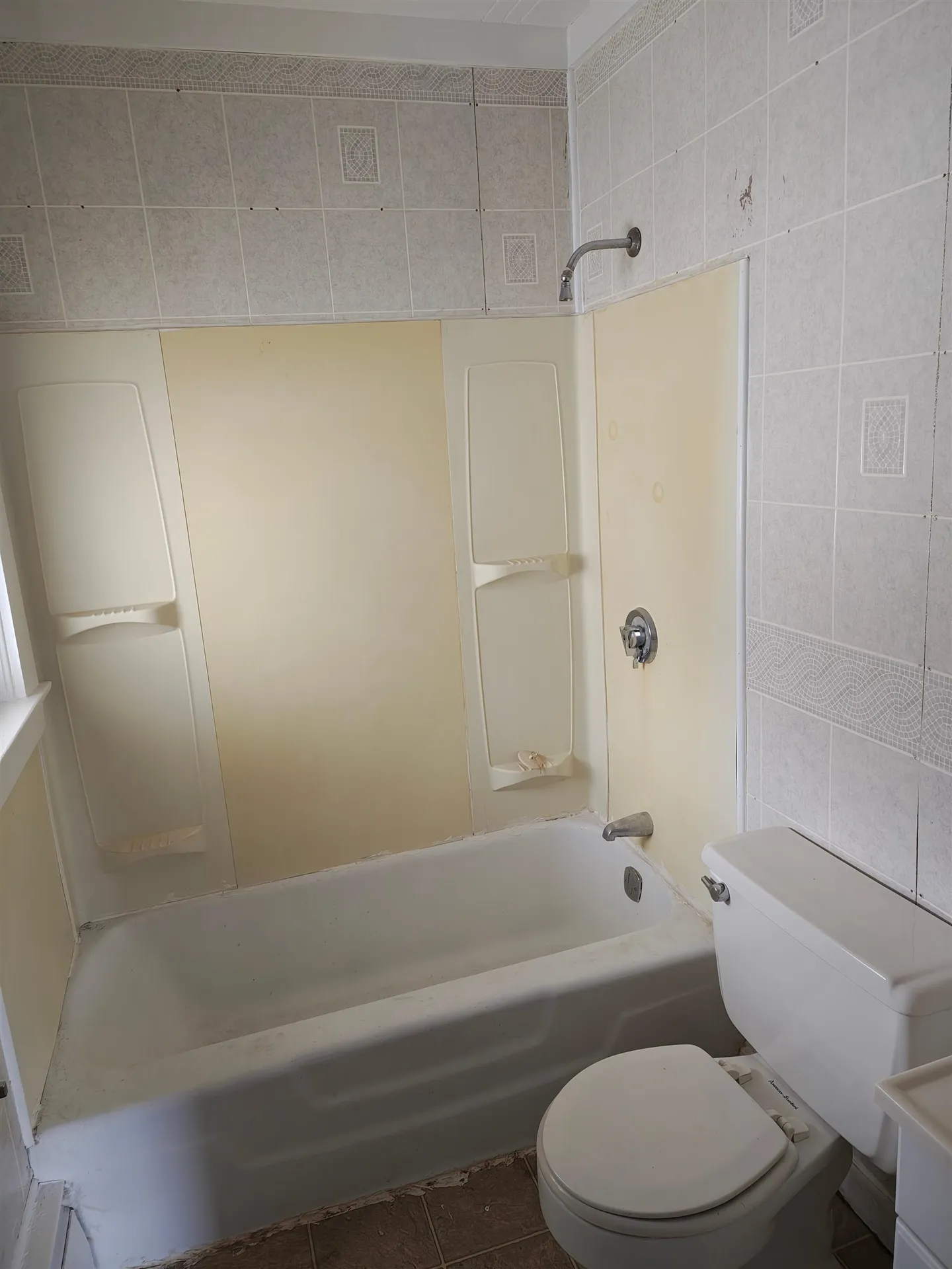 123 Agassiz Street Bethlehem NH 03574