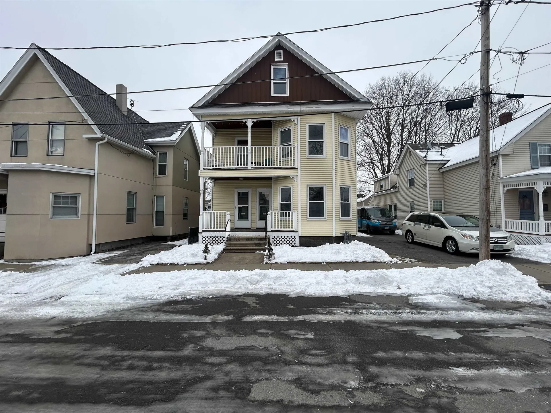 6 Holmes Street Nashua NH 03060
