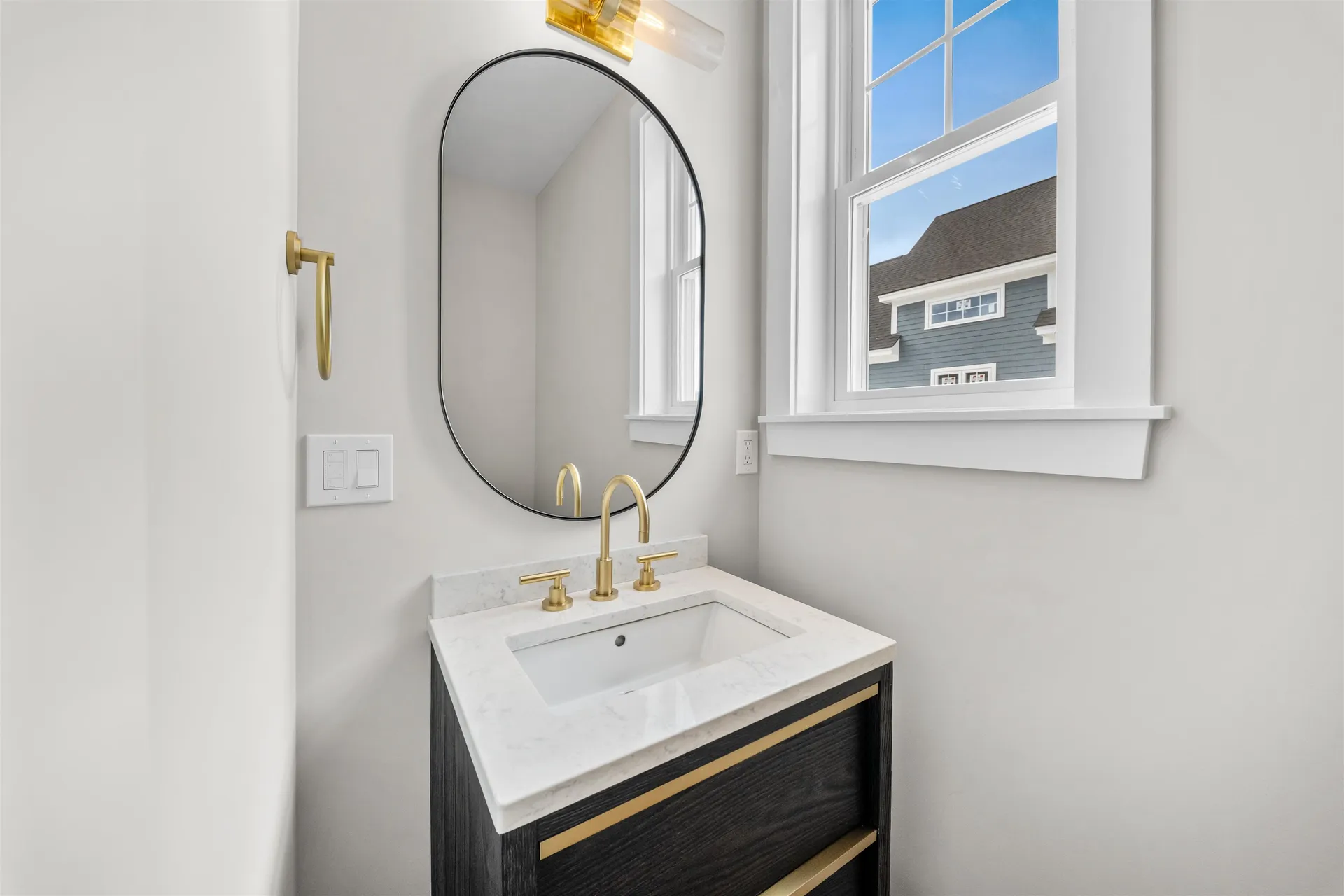 6 Benjamin Lane Thornton NH 03285