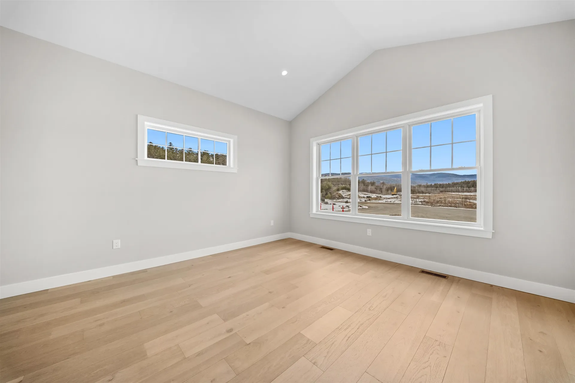 6 Benjamin Lane Thornton NH 03285