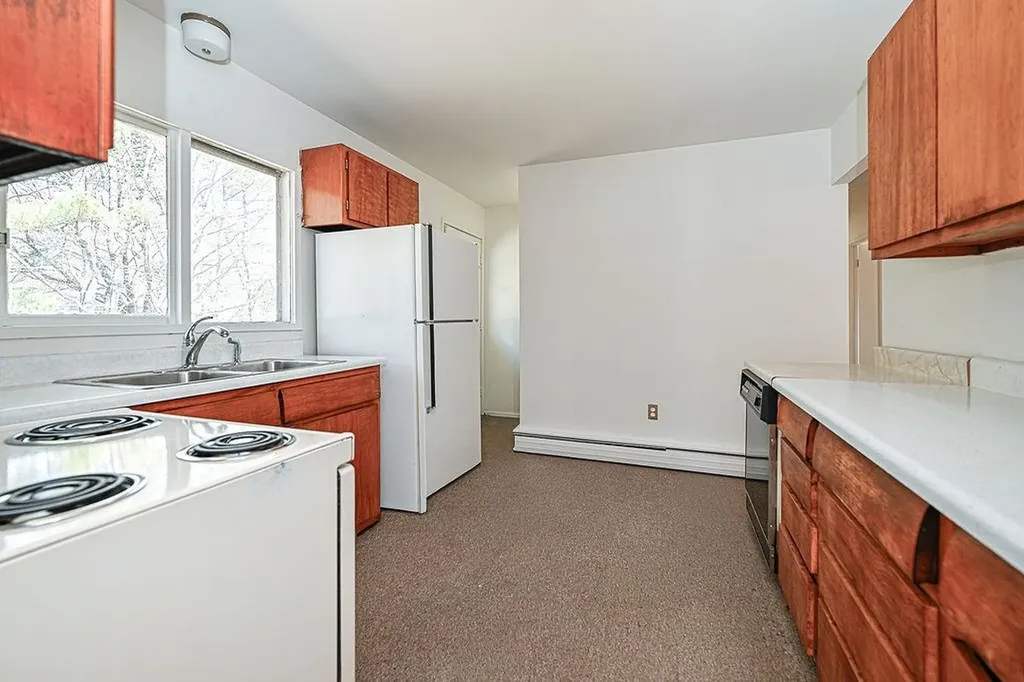 284 Ocean Road Portsmouth NH 03801