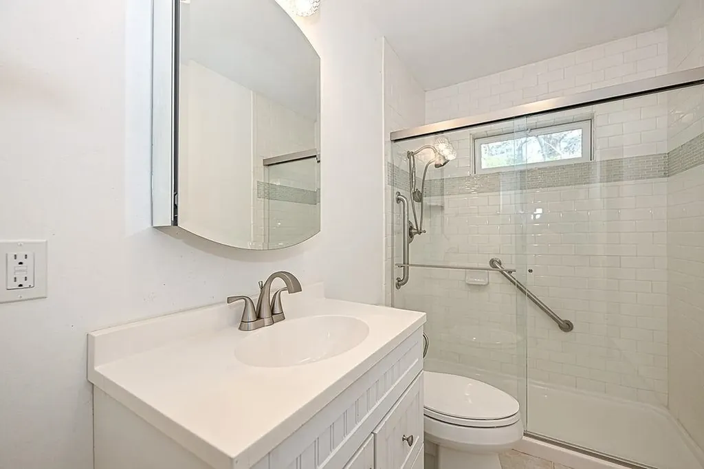 284 Ocean Road Portsmouth NH 03801