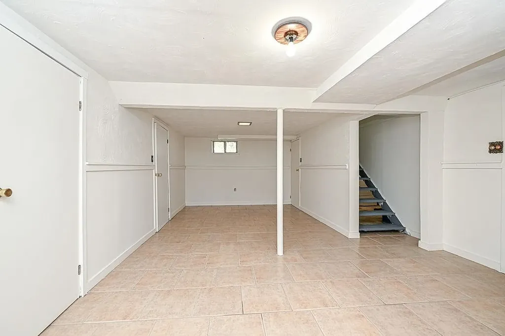 284 Ocean Road Portsmouth NH 03801