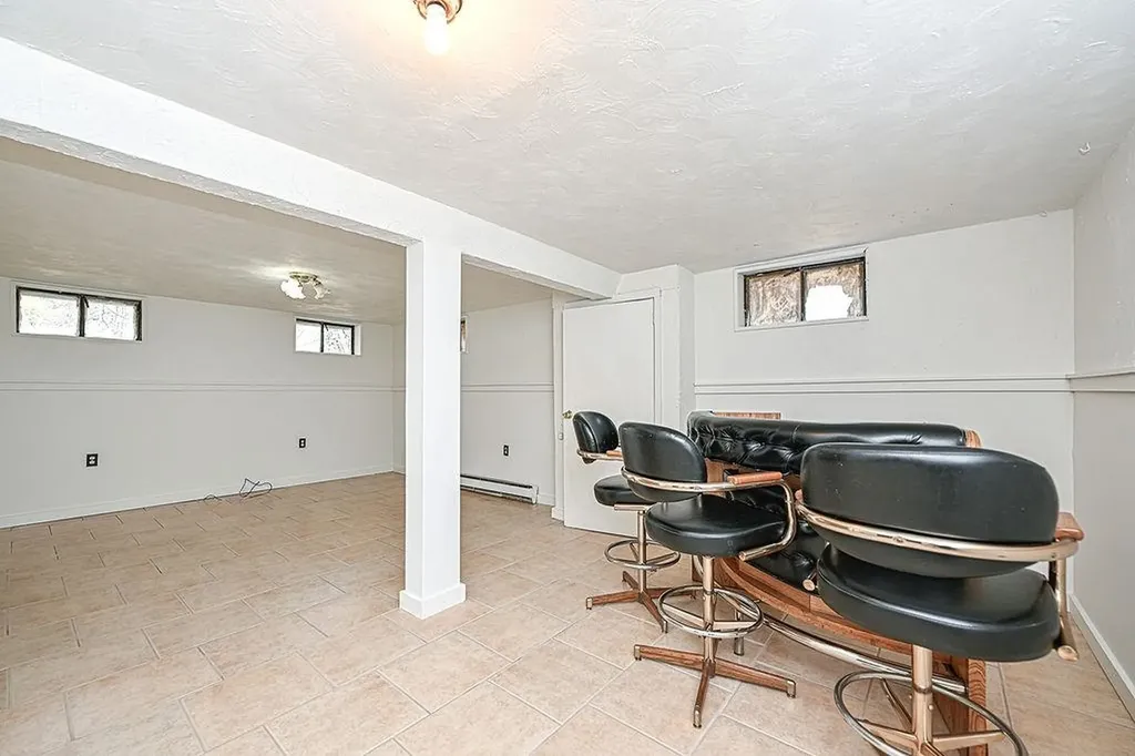 284 Ocean Road Portsmouth NH 03801