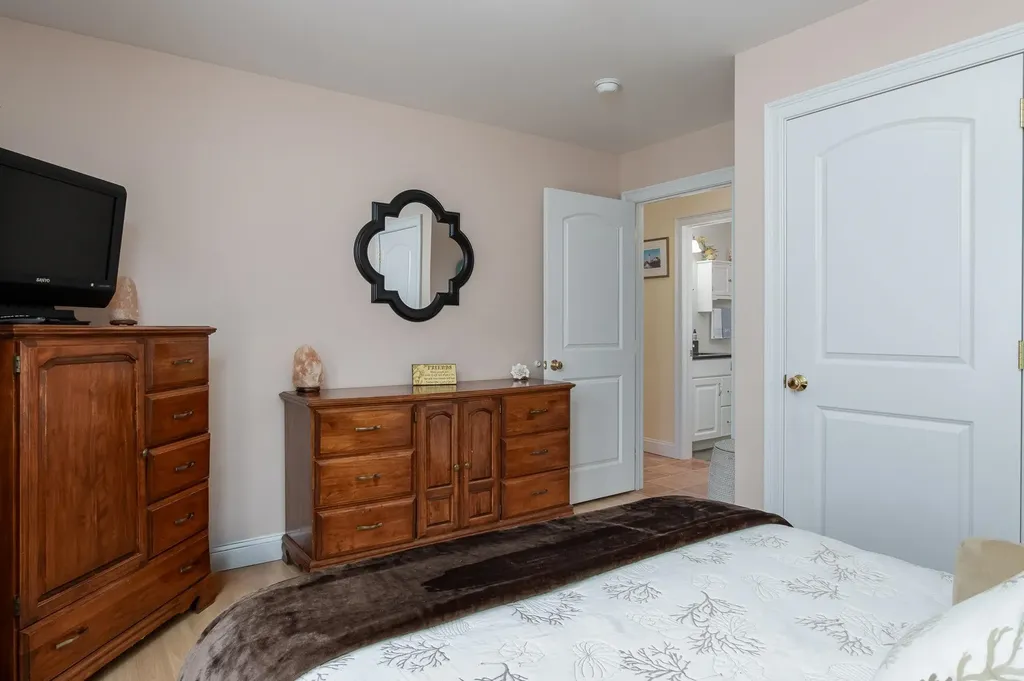 312 Cross Mill Road Northfield NH 03276