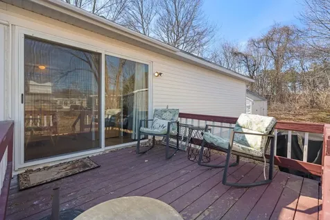 101 Lillian Avenue Seabrook NH 03874