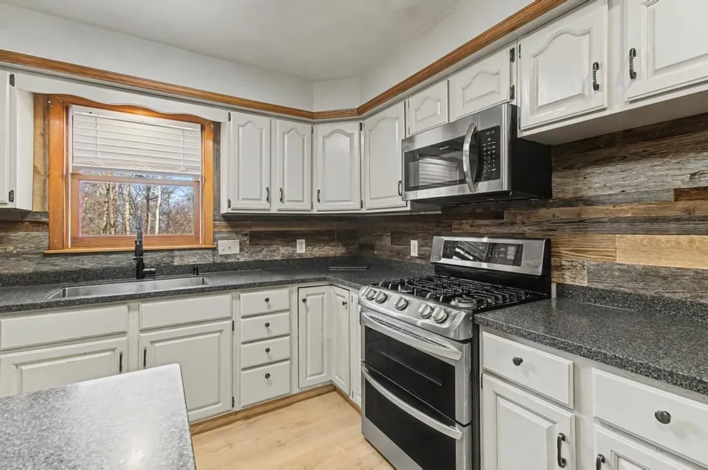 226 Crosby Heights Waltham VT 05491