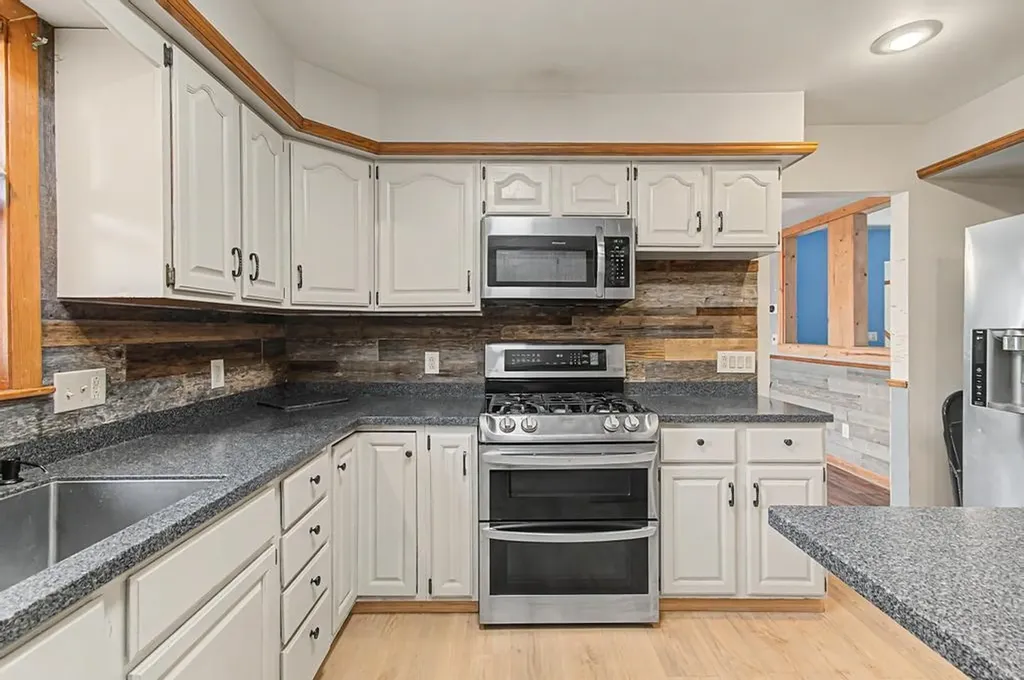 226 Crosby Heights Waltham VT 05491