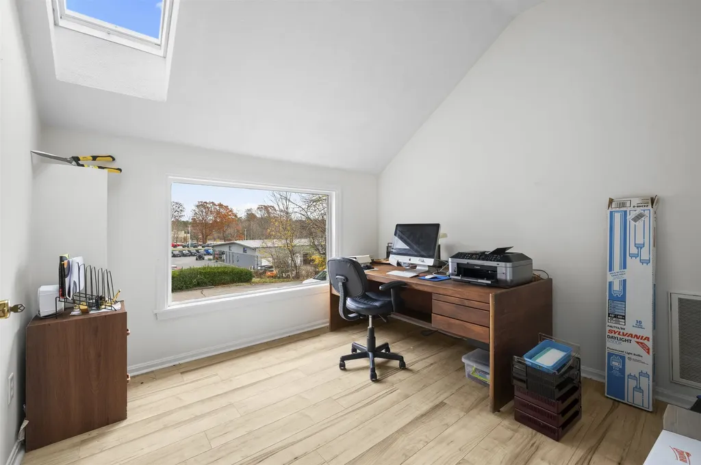 2425 Lafayette Road Portsmouth NH 03801