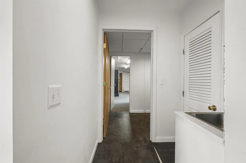 2425 Lafayette Road Portsmouth NH 03801