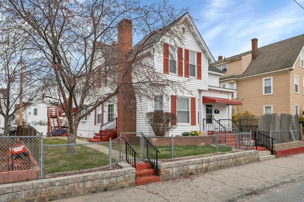 636 Summer Street Manchester NH 03103