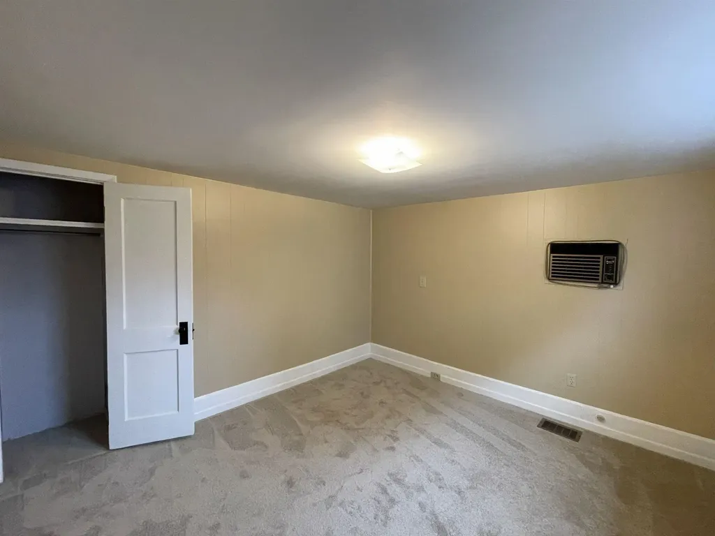 636 Summer Street Manchester NH 03103