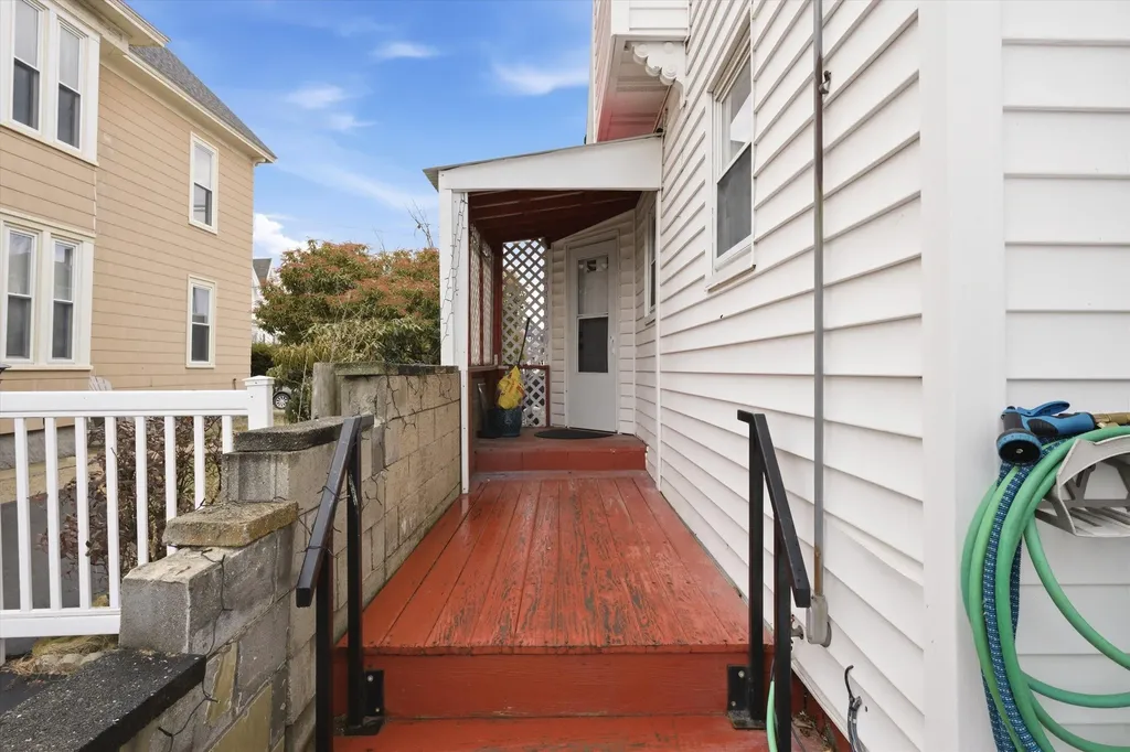 636 Summer Street Manchester NH 03103