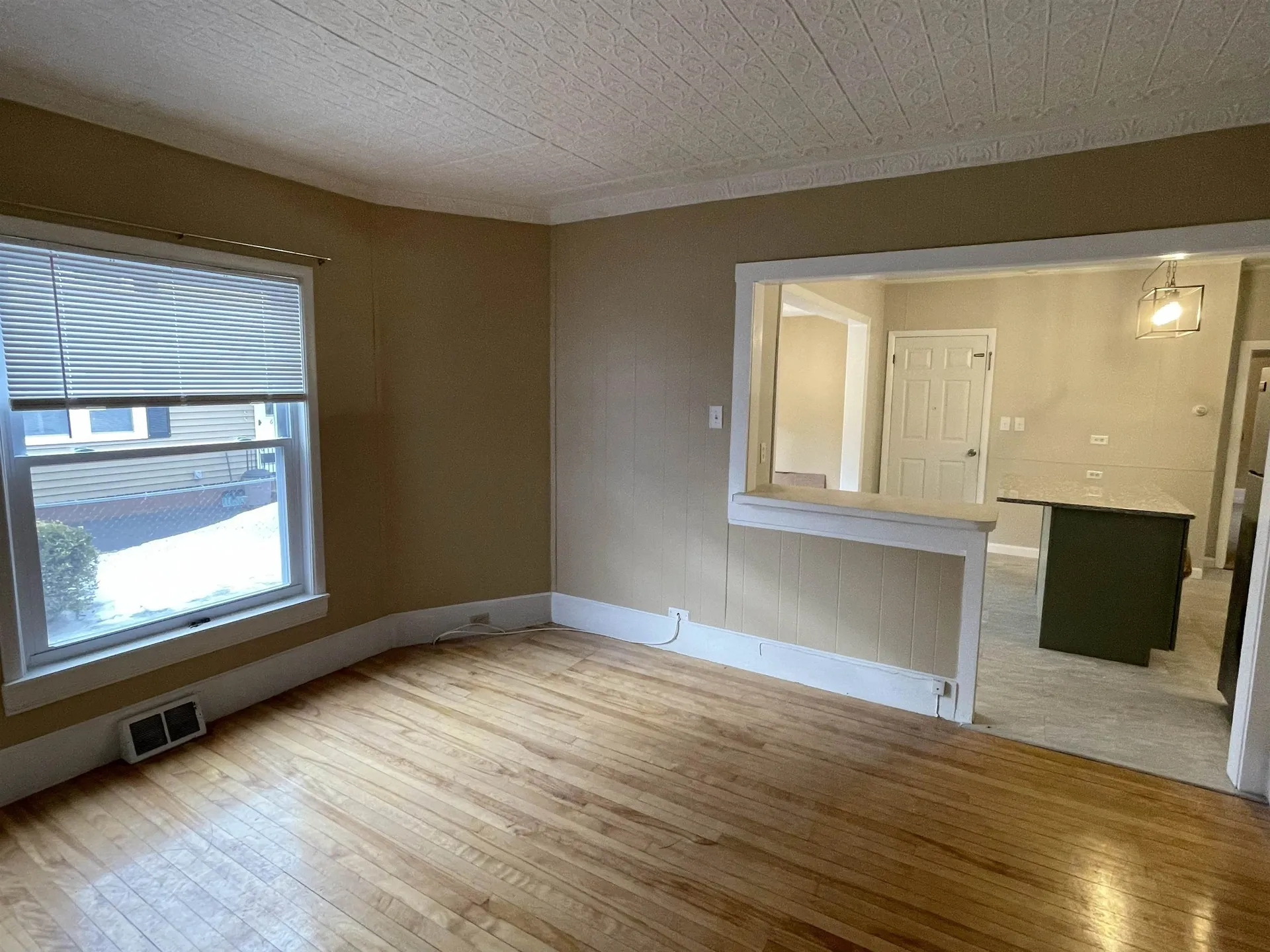 636 Summer Street Manchester NH 03103