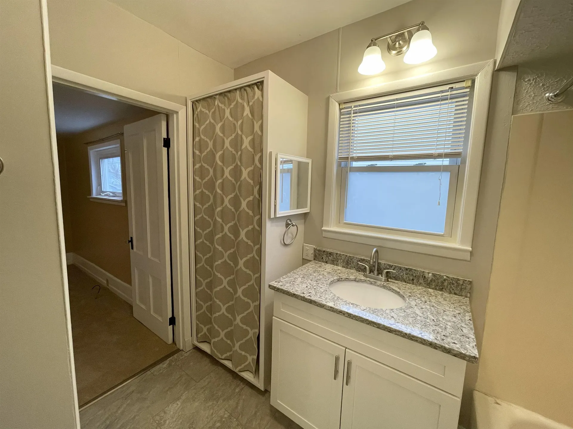 636 Summer Street Manchester NH 03103