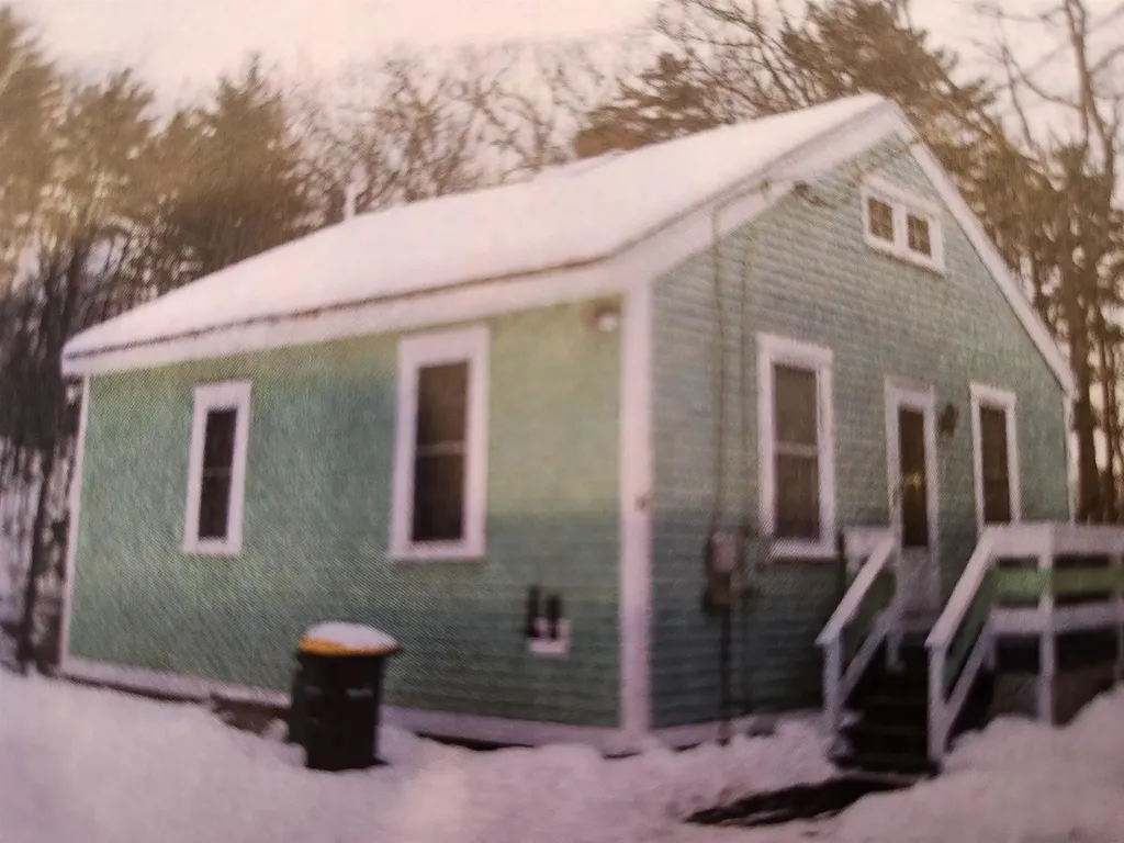 41 Van Dyke Drive Laconia NH 03246