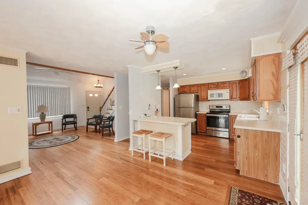 125 Pinecrest Road Litchfield NH 03052