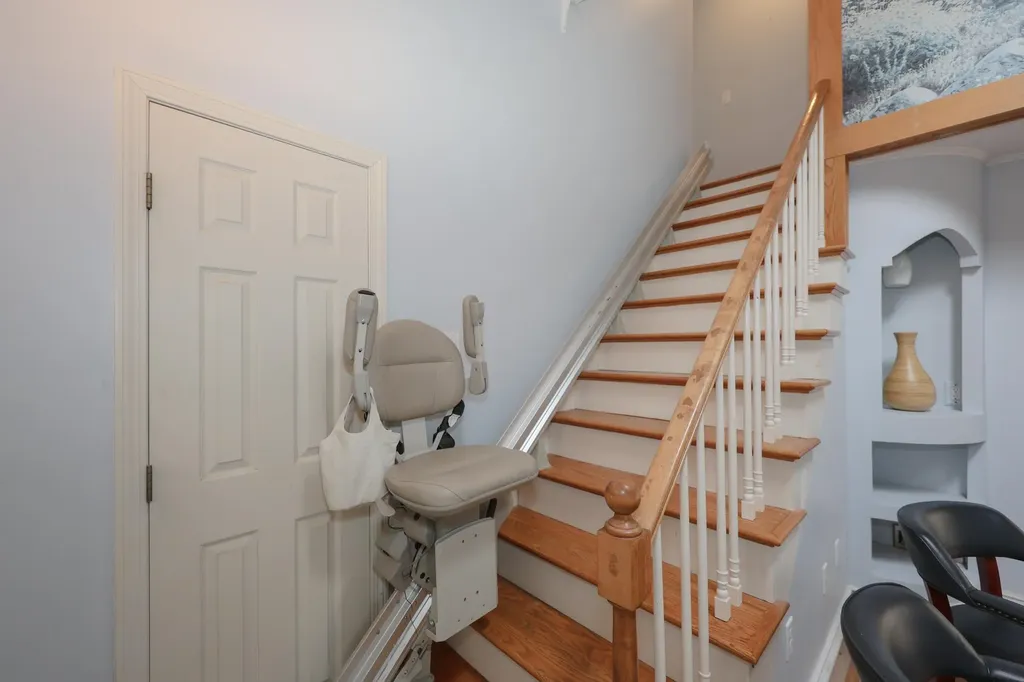 125 Pinecrest Road Litchfield NH 03052