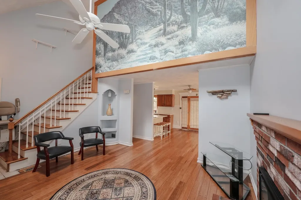 125 Pinecrest Road Litchfield NH 03052