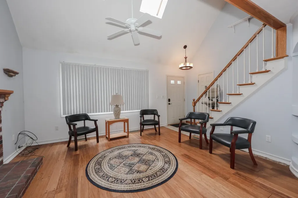 125 Pinecrest Road Litchfield NH 03052