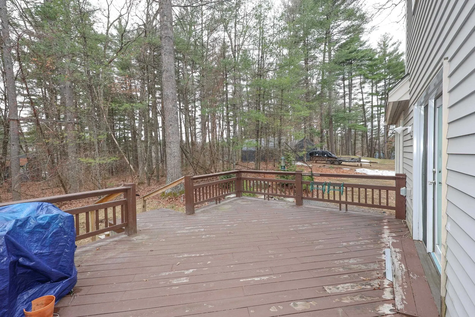 125 Pinecrest Road Litchfield NH 03052
