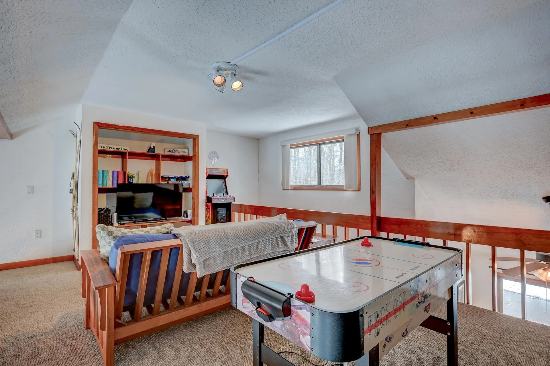123 Stonehurst Manor Road Conway NH 03860