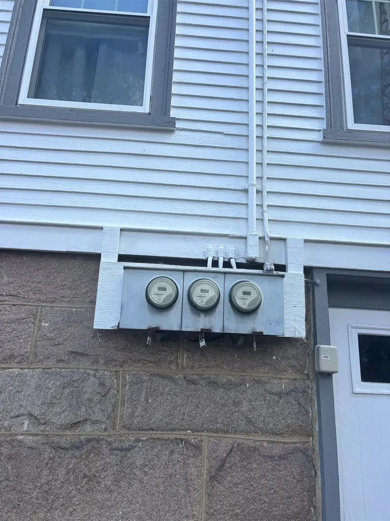 646 Maple Street Manchester NH 03104