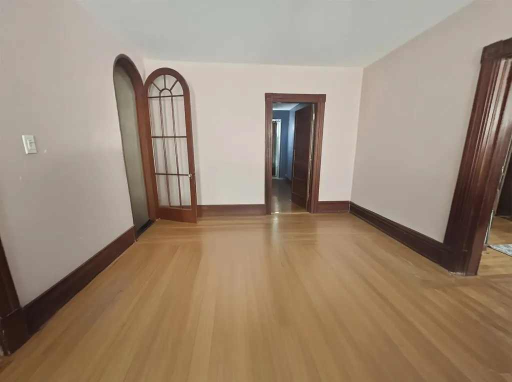 646 Maple Street Manchester NH 03104