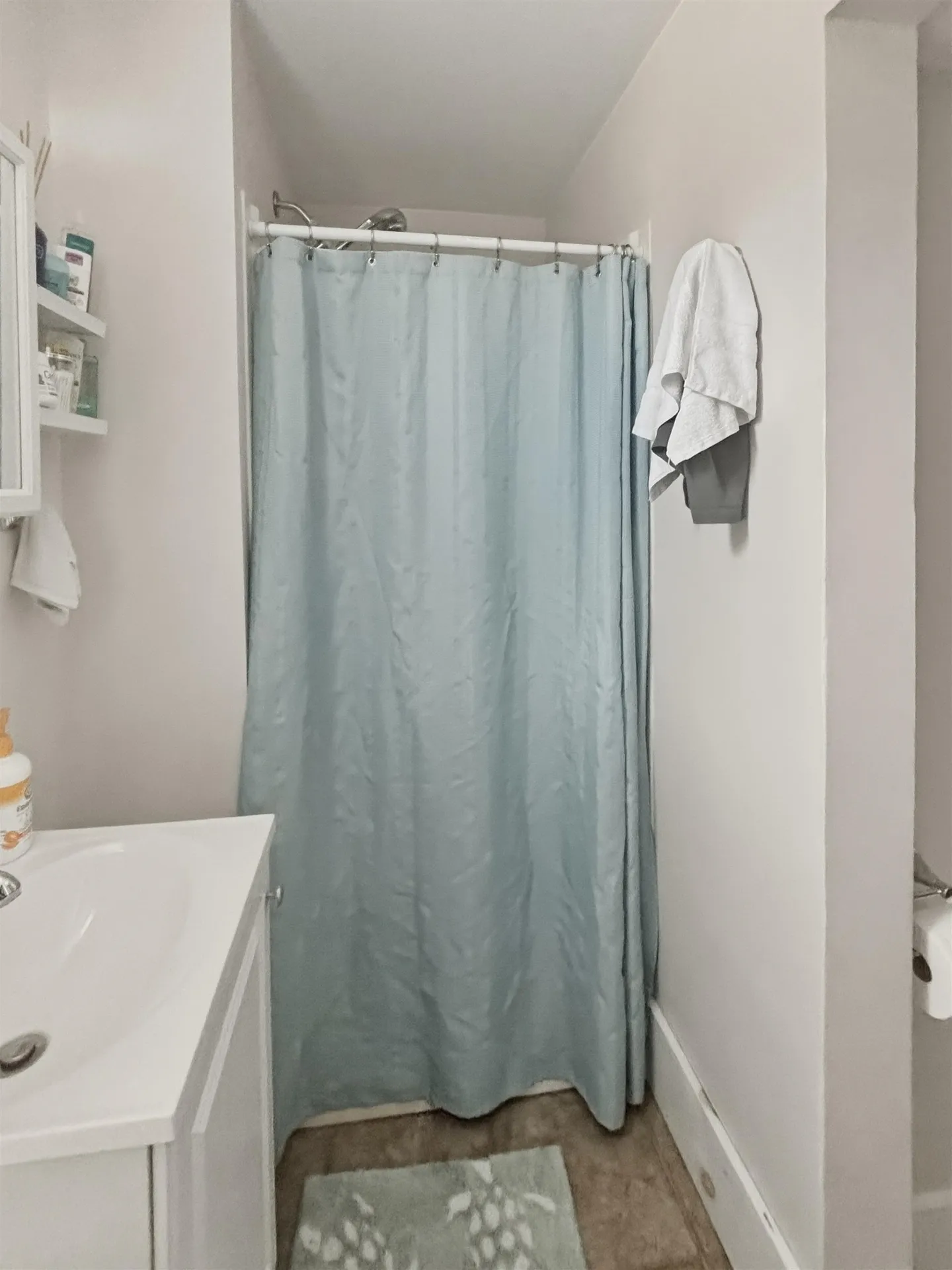 646 Maple Street Manchester NH 03104