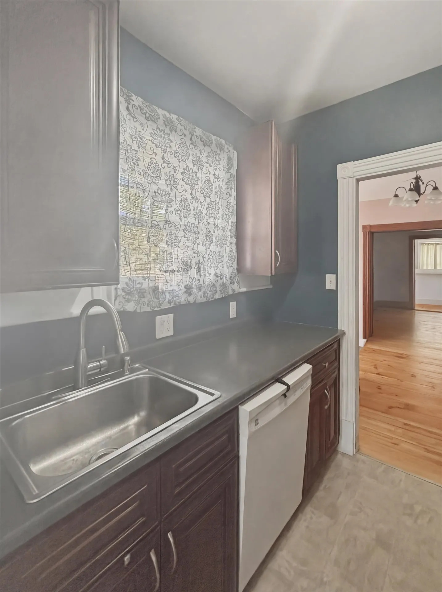 646 Maple Street Manchester NH 03104