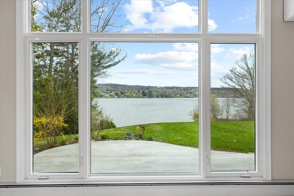 46A March Road Newport City VT 05855