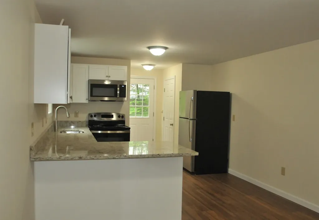 115 Highrock Road Weare NH 03281