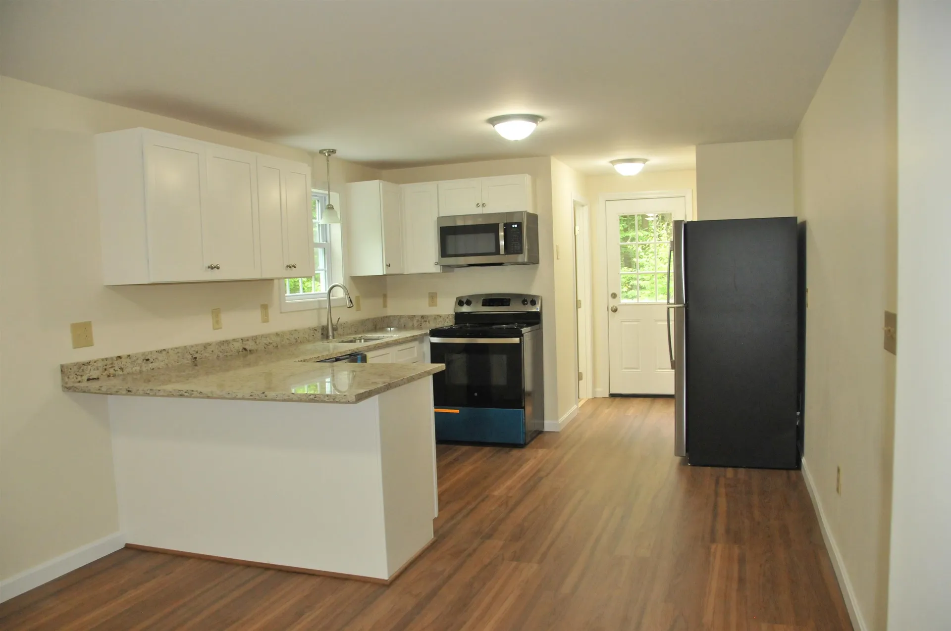 115 Highrock Road Weare NH 03281
