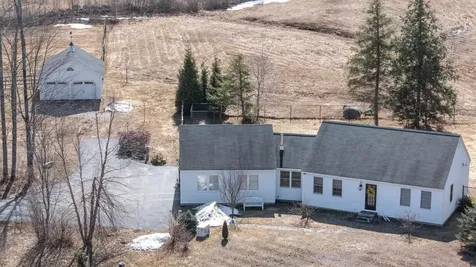 24 Moran Road Hopkinton NH 03229