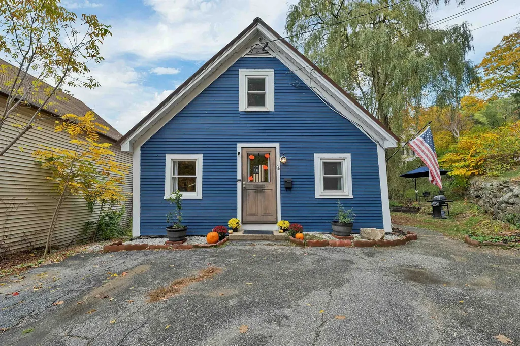 96 Clinton Street Laconia NH 03246