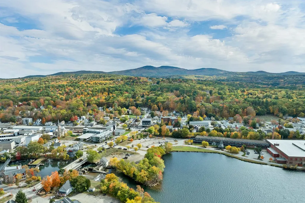 96 Clinton Street Laconia NH 03246