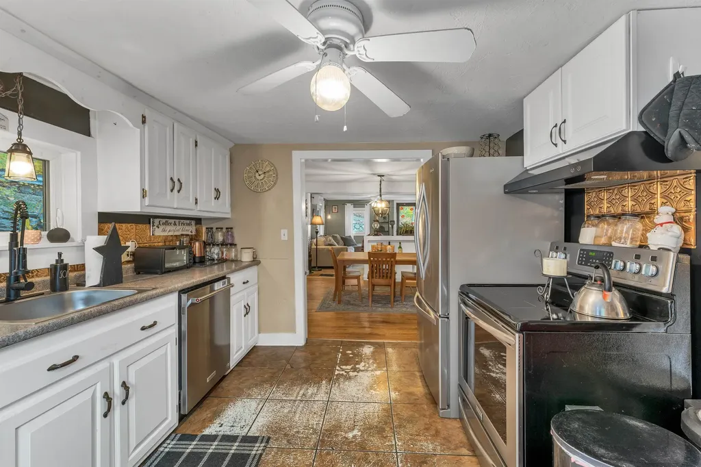 96 Clinton Street Laconia NH 03246