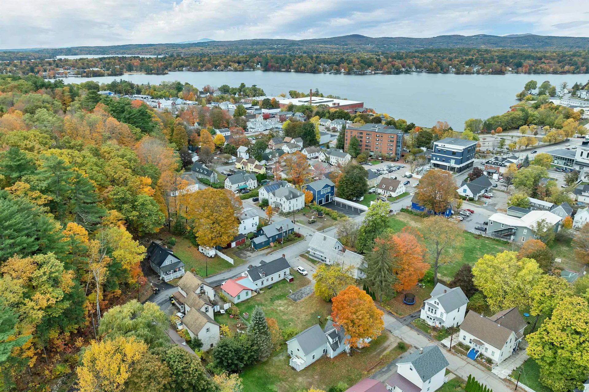 96 Clinton Street Laconia NH 03246