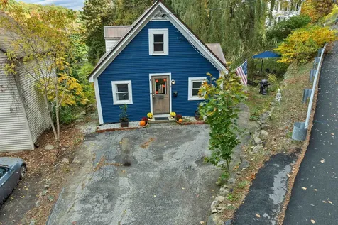 96 Clinton Street Laconia NH 03246