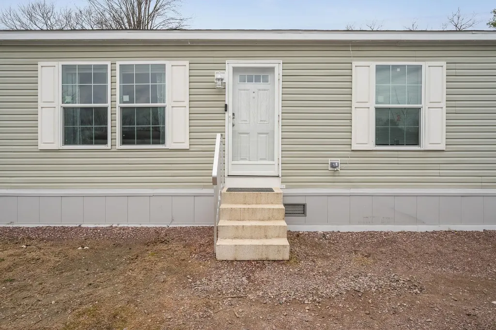 134 Hill Top Circle Richmond VT 05477