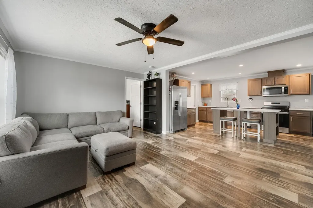 134 Hill Top Circle Richmond VT 05477