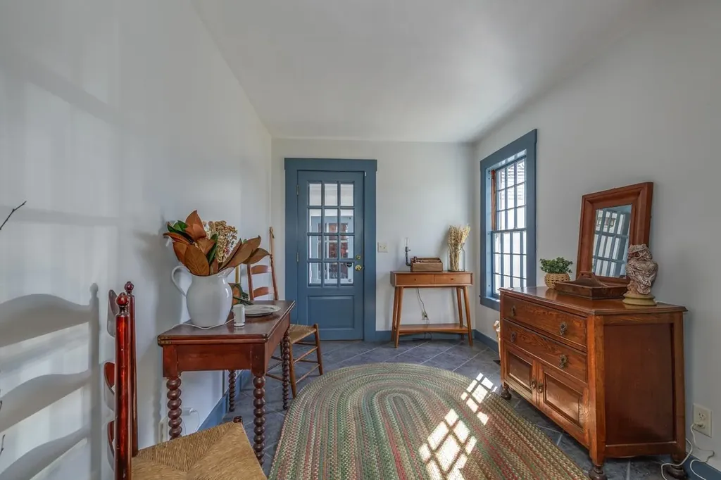 21 Gould Hill Road Hopkinton NH 03229